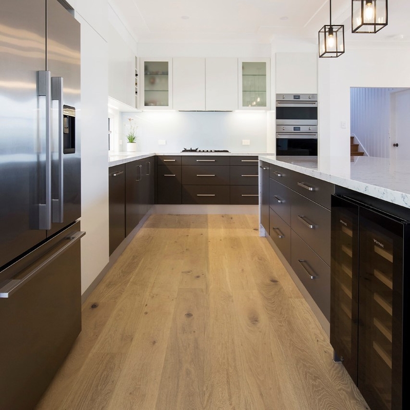 Armário de cozinha de melamina antiderrapante cinza escuro e branco porta modular RTA