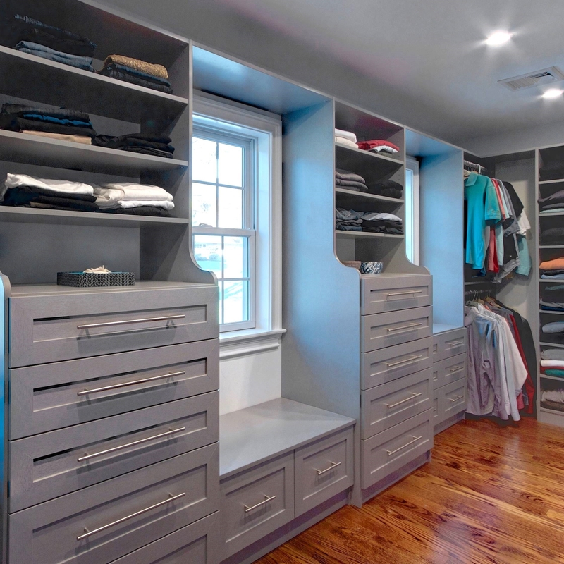 Grey Black Solid Wood Walk clássico montado no organizador Wardrobe Box Shelf do armário