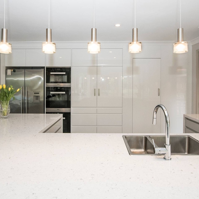 Multi armário de cozinha da laca da combinação de cor com painel impermeável